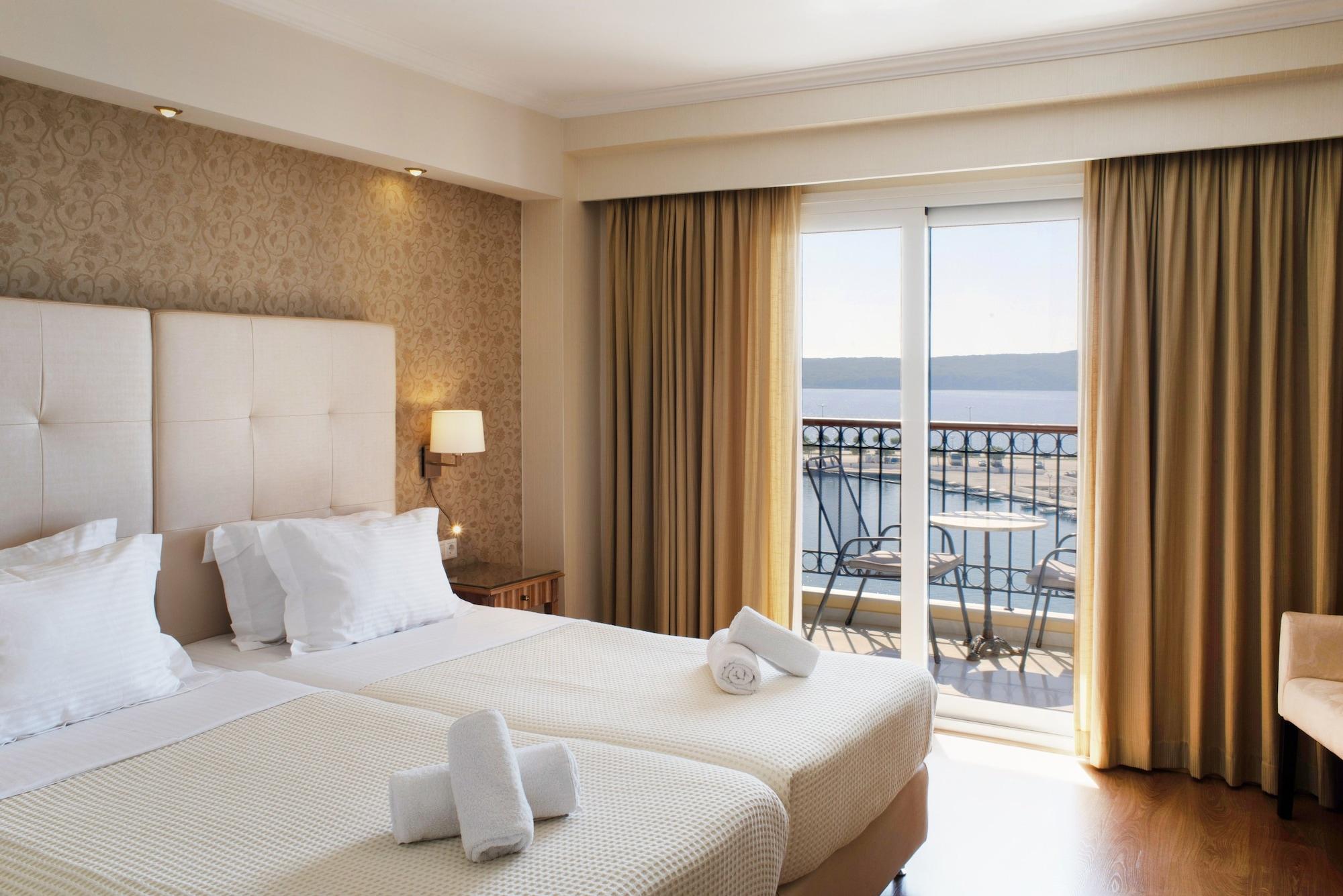 Karalis City Hotel Pylos Exterior foto