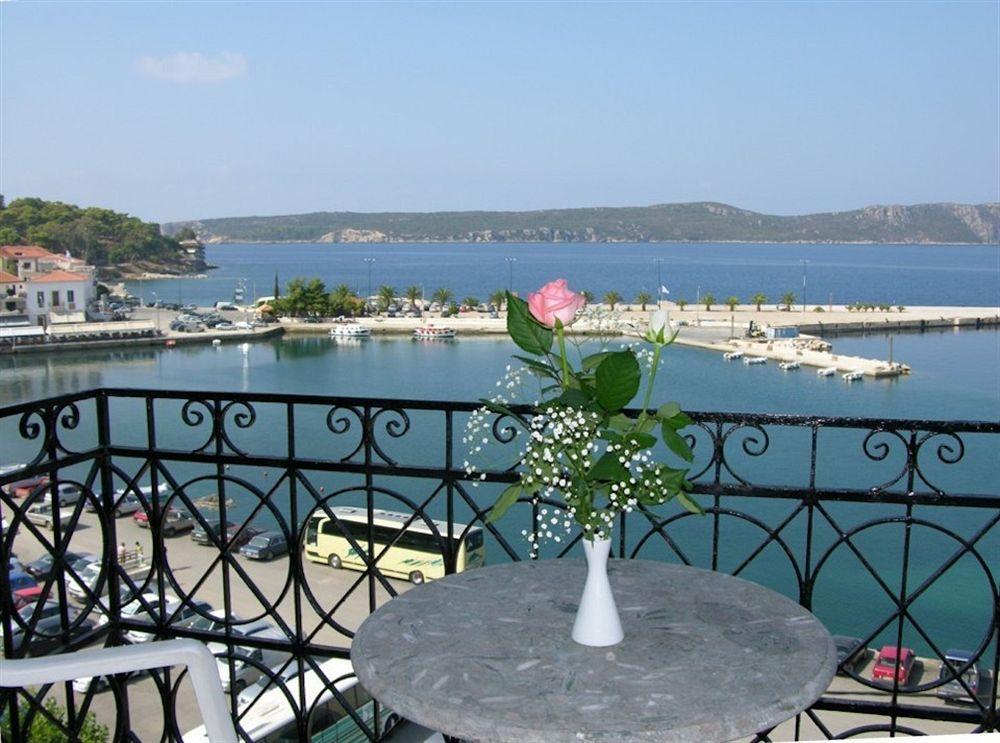 Karalis City Hotel Pylos Exterior foto