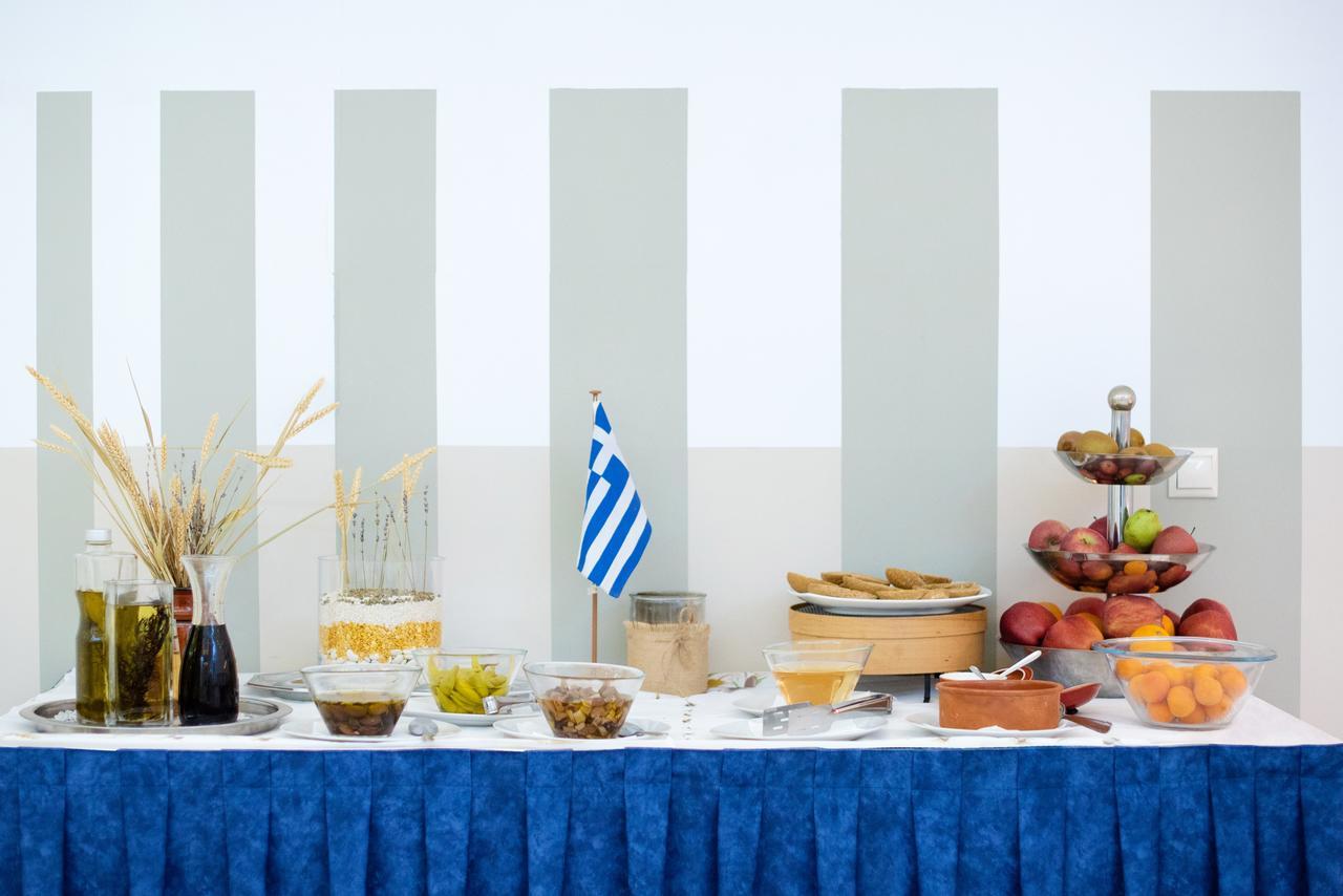Karalis City Hotel Pylos Exterior foto