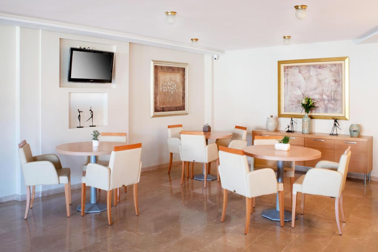 Karalis City Hotel Pylos Exterior foto