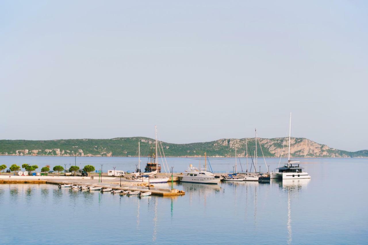 Karalis City Hotel Pylos Exterior foto